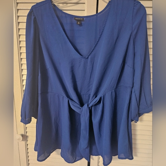 Torrid blue size 0 blouse - Picture 7 of 7